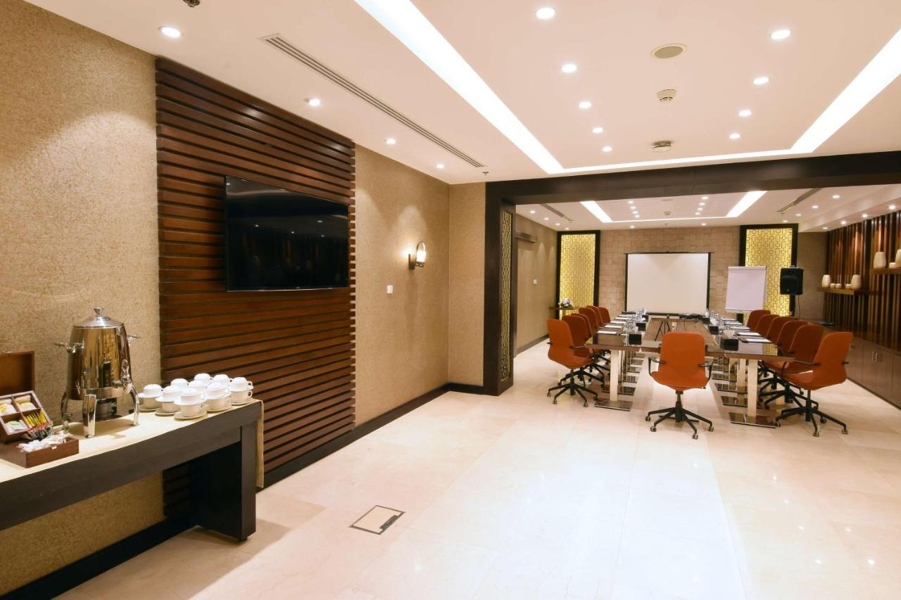 Best Western Plus Fursan Riaad Buitenkant foto